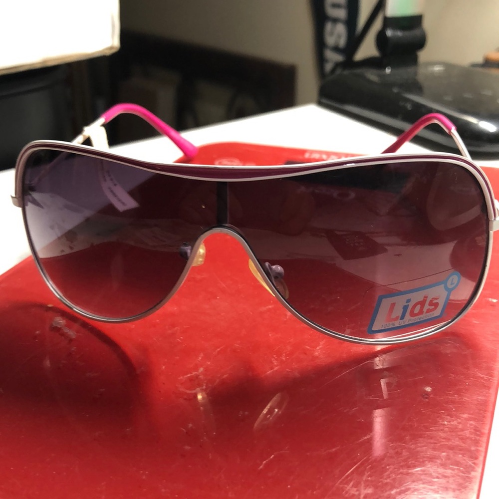 Sunglasses Saturday Night Special